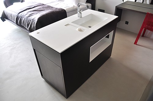 umyvadlový pult - pokoje - corian